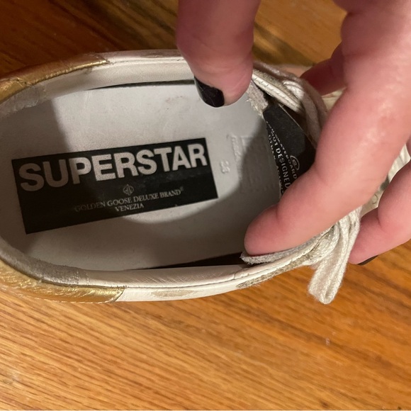 Golden Goose Superstar barely word like new condition no bag or box size 38 - Picture 4 of 7